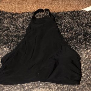 Black baiting suit